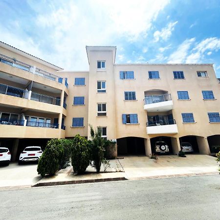Direct Sea View & Quality Bed - Kings Palace 1 Bed Pafos Dış mekan fotoğraf