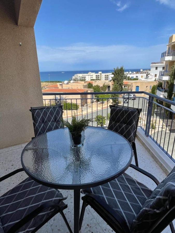 Direct Sea View & Quality Bed - Kings Palace 1 Bed Pafos Dış mekan fotoğraf